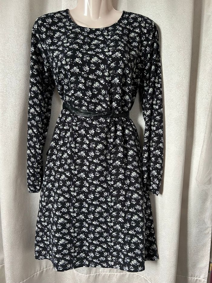 Robe noir fleuri vert d’eau et blanc 40 H&M - photo numéro 10