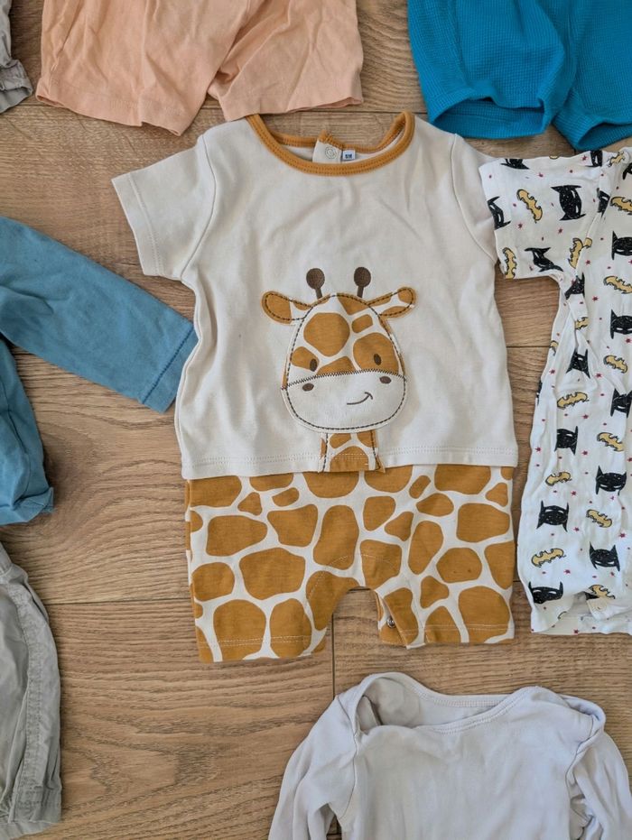Lot de vêtements bébé garçon été 6 mois - photo numéro 10