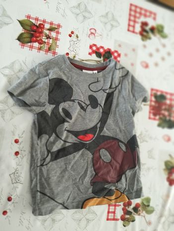 T-shirt gris manches courtes Mickey (4 ans)