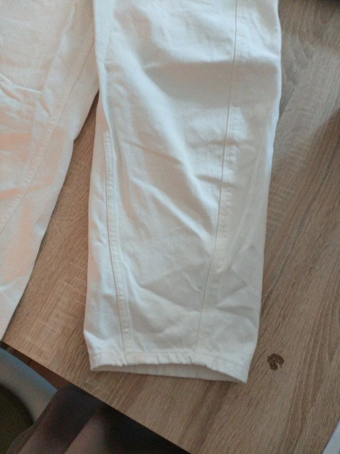 Jeans blanc Zara - photo numéro 2