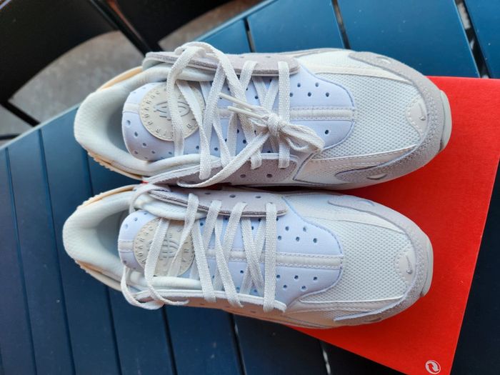 Nike air huarache runner bleu grise Taille 38 neuves - photo numéro 4