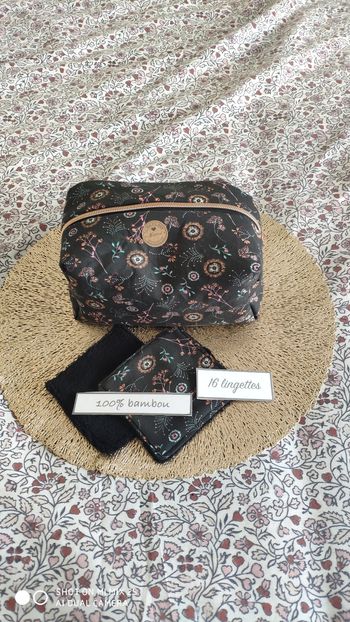 16 lingettes lavables et sa trousse de toilette moltonné
