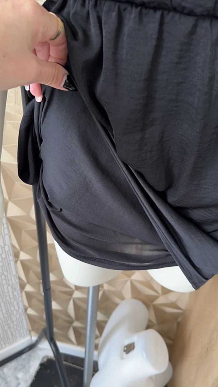 Robe noire - photo numéro 5