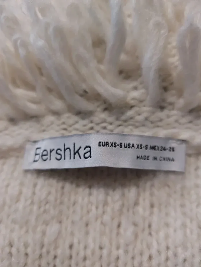 Veste cape en style peluche blanche - photo numéro 7