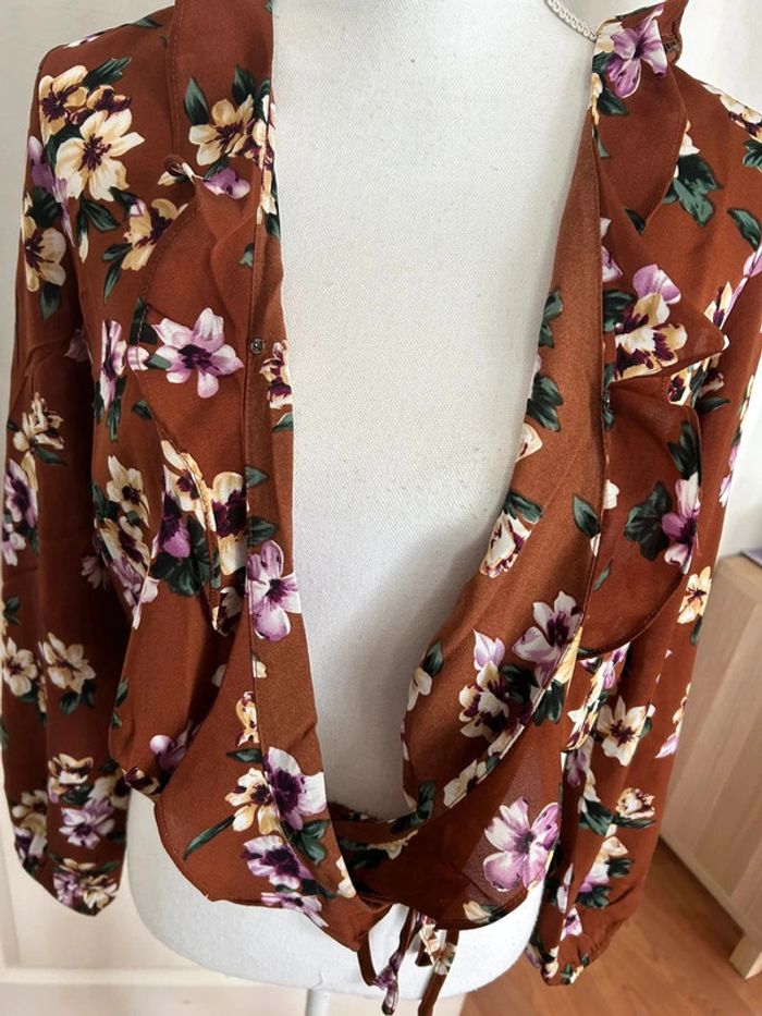 Blouse à fleur - photo numéro 4