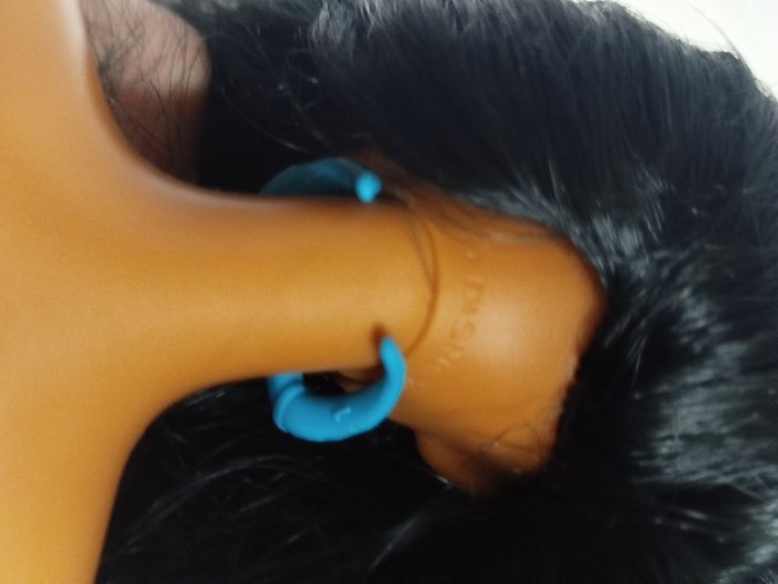 Poupée Pocahontas et sa machine à tresses - Vintage 90's - photo numéro 7