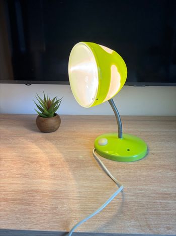 Lampe champignon vert nuage skojig enfant chambre bureau IKEA 