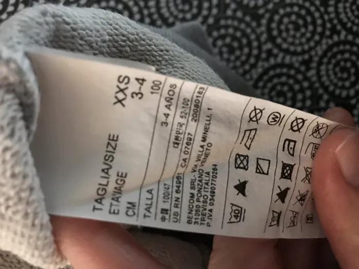 Sweat zippé bambi benetton 3-4 ans - photo numéro 4