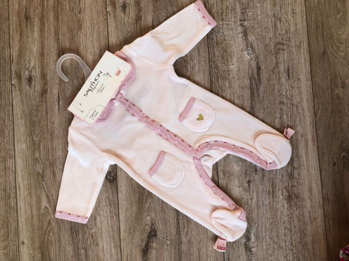 Pyjama saut mon neuf