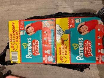 Couche Pampers Baby Dry Pants Taille 7 