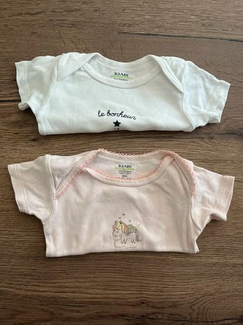 Lot de 2 bodies - 6 mois