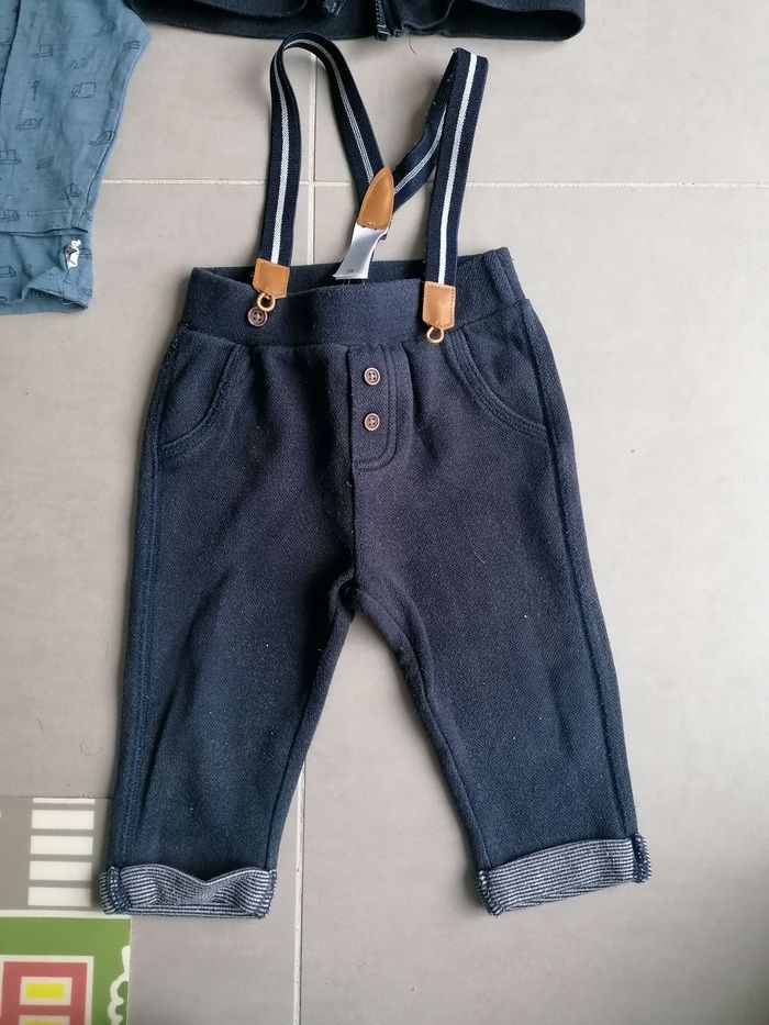 Lot 10 vêtements garçon 12 mois - photo numéro 9