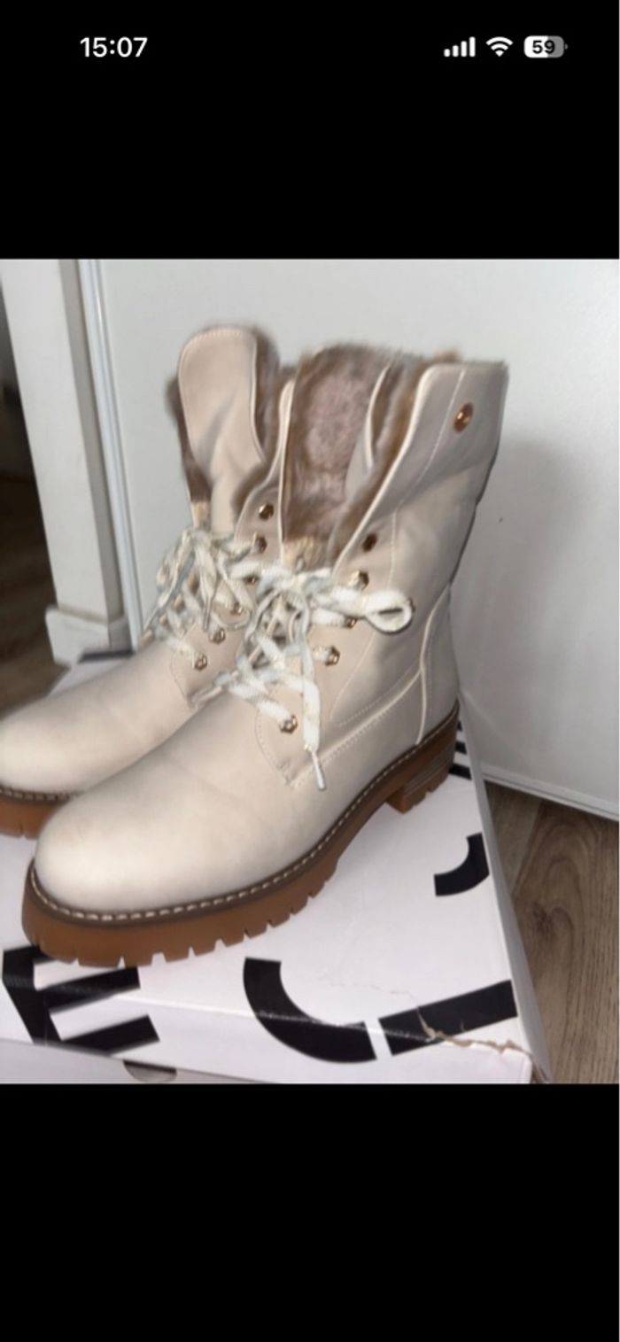 Bottes beiges - photo numéro 3