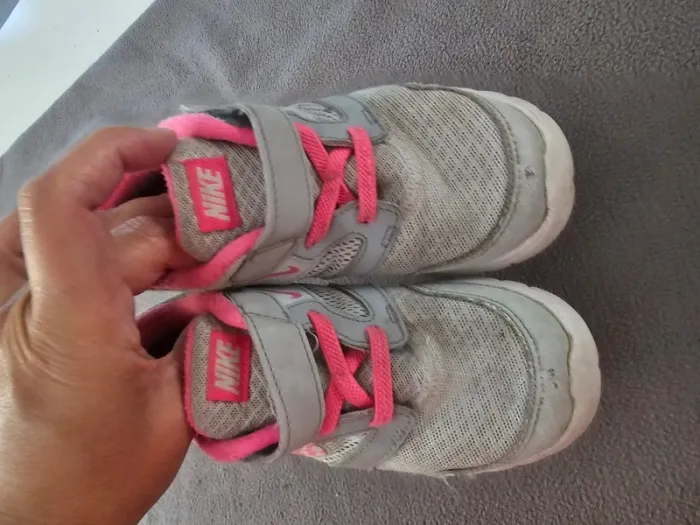 Basket nike t 27 - photo numéro 6