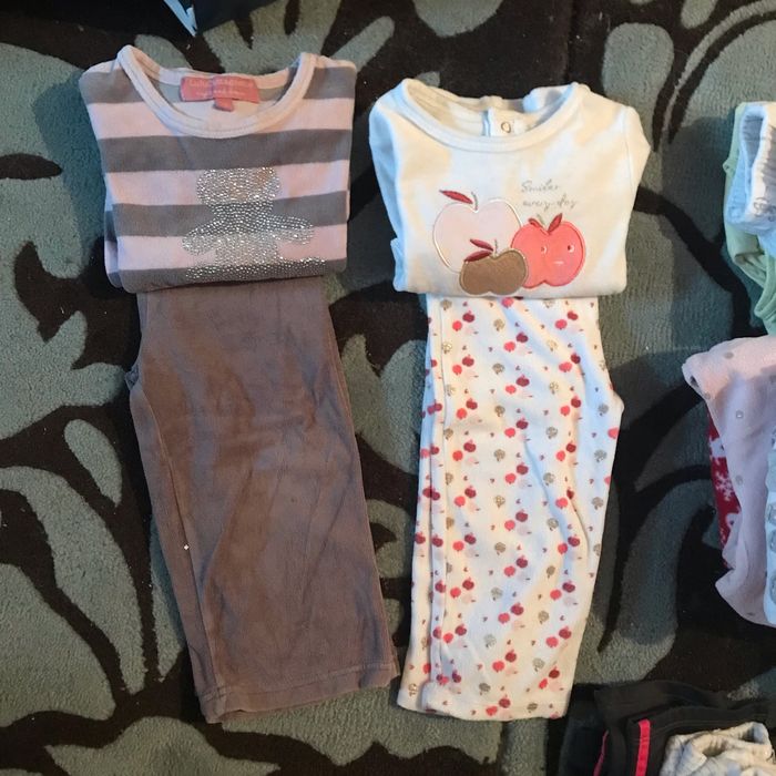 Lot 2 pyjamas 2 ans