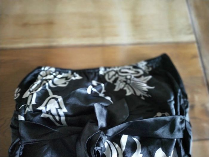 Robe habillée dos nu - photo numéro 3