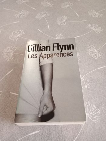 Livre "Les apparences"