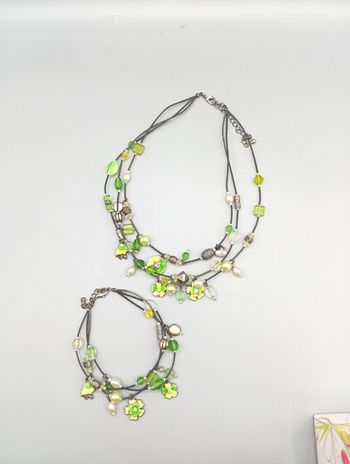 Lot collier + bracelet