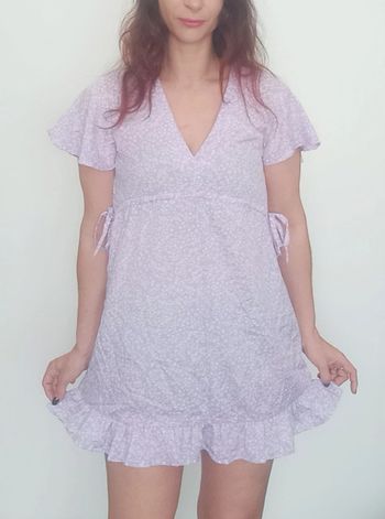 Robe d été courte romantique fleurie lila taille 36/38