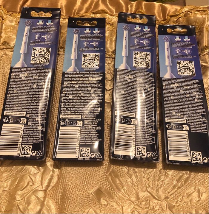 Lot brossettes oral b sensitive - photo numéro 2