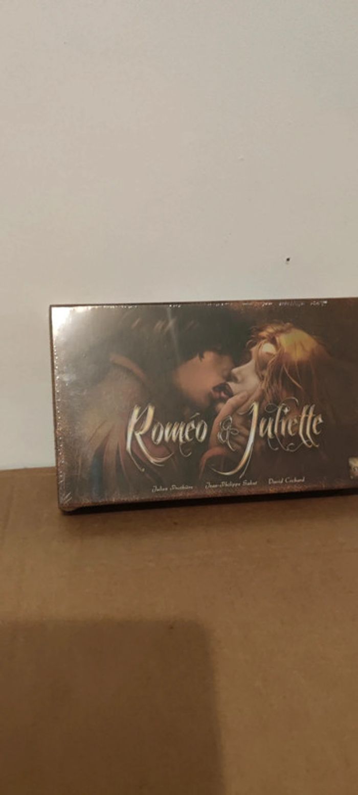 Jeu Roméo et Juliette neuf + de 15 ans adulte
