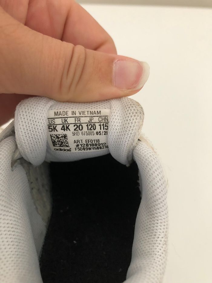 Chaussures adidas - photo numéro 5