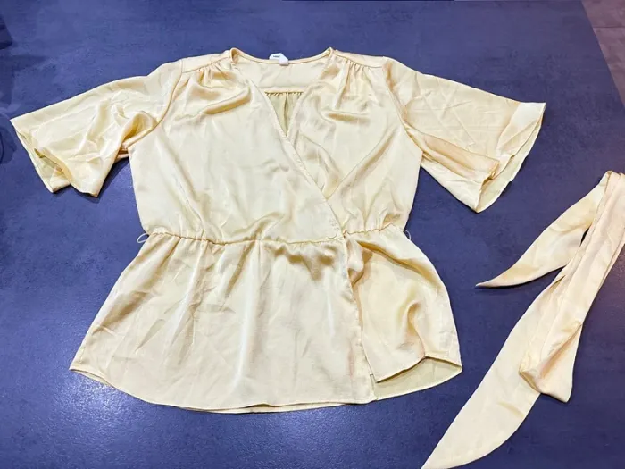 Chemisier jaune type satin mango - photo numéro 2