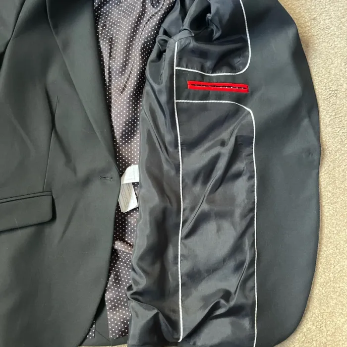 Blazer élégant noir, avec épaulettes, taille M. - photo numéro 3