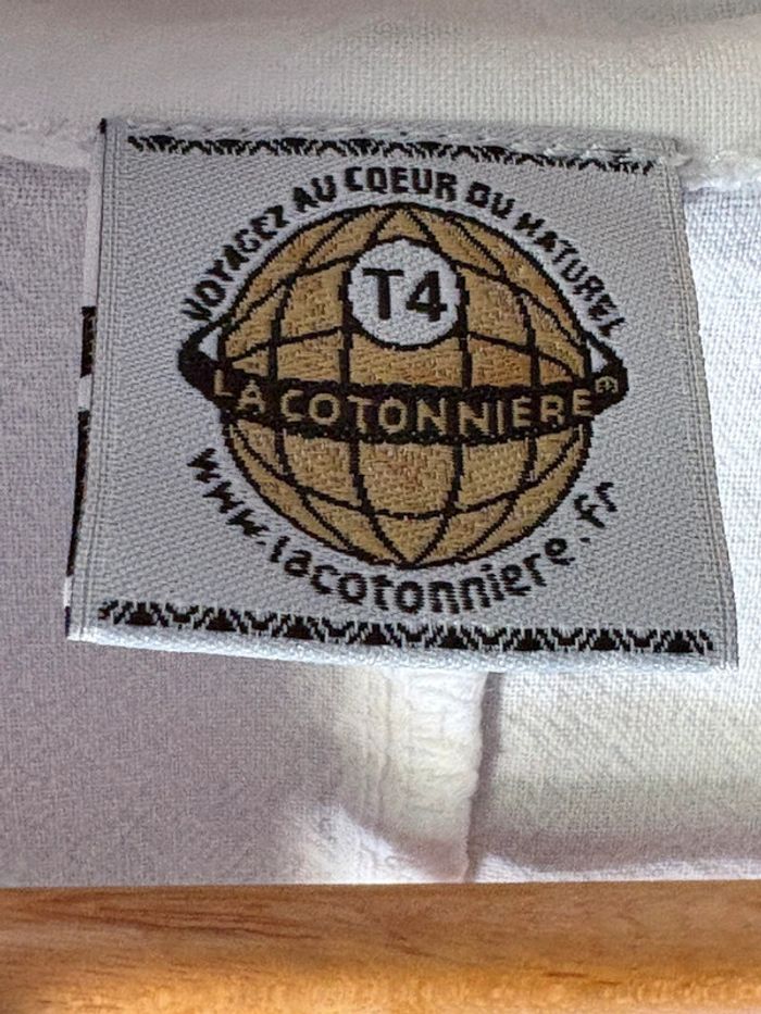 Magnifique sur chemise ou Petit blouson léger La Cotonnière T4 blanche - photo numéro 5