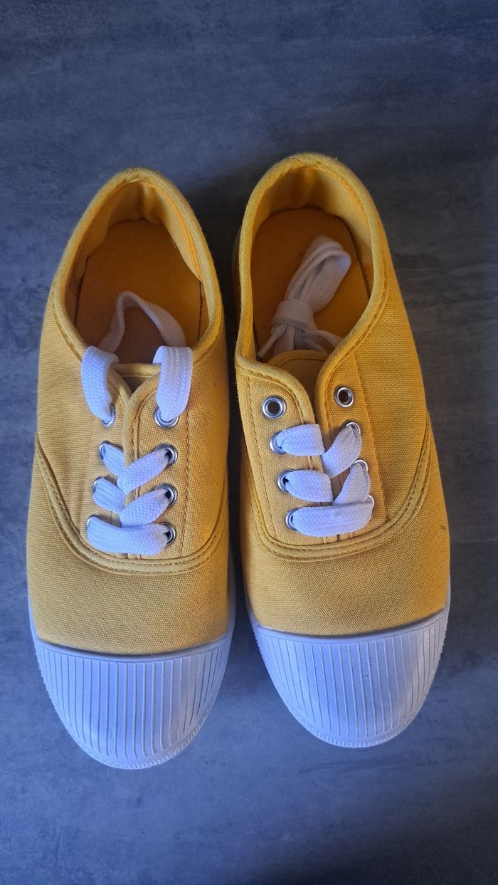 Chaussures neuves pointure 36