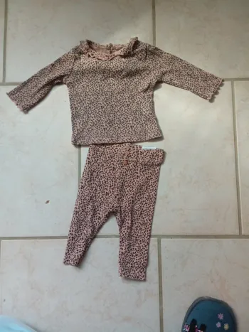 🌹ensemble kiabi 3 mois 🌹