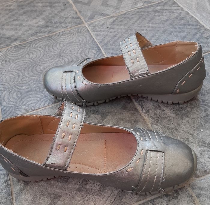 Ballerines en cuir argenté - photo numéro 4