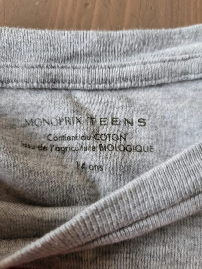 Magnifique Tee shirt manches longues rayé gris et rouge Weekend Monoprix Teens 14 ans - photo numéro 2