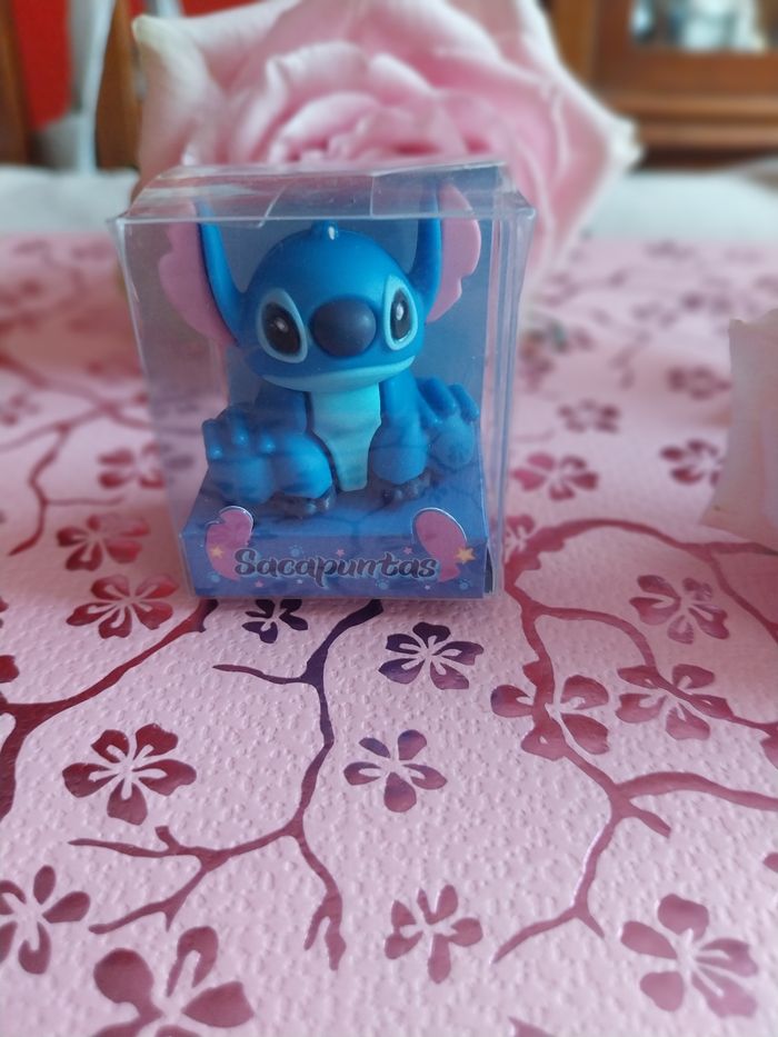 Taille crayon dans sa boîte