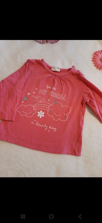 T.shirt bébé taille 9 mois