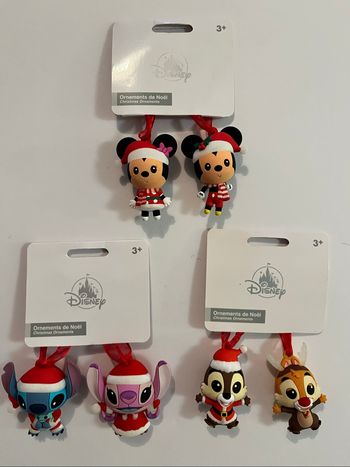 Lot 6 ornements décoration suspensions Disney Noël