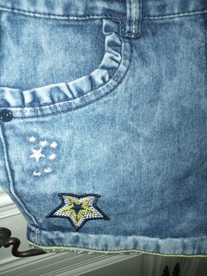Salopette short en jean en excellent état by Orchestra taille 6 ans - photo numéro 4