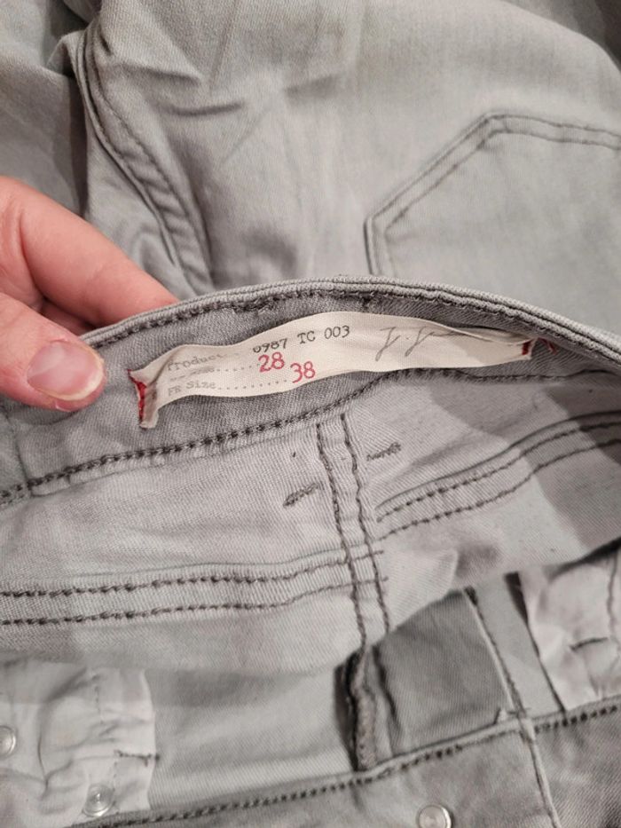 Jean skinny Jennyfer, taille 38. - photo numéro 3