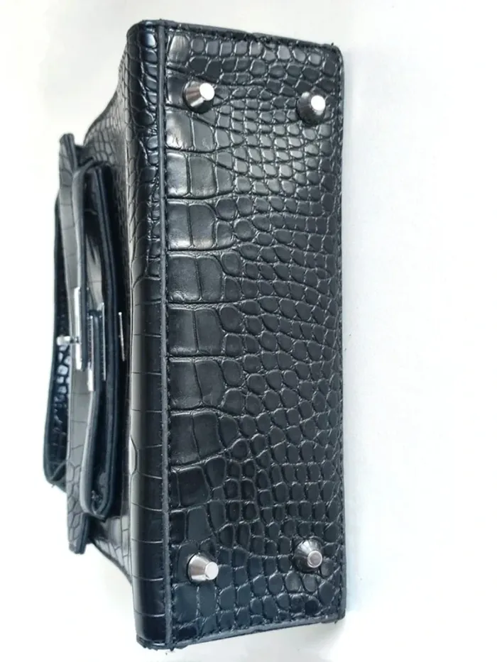 Sac à main noir cuir imitation écaille 80-90 vintage - 22x16x8cm - photo numéro 9