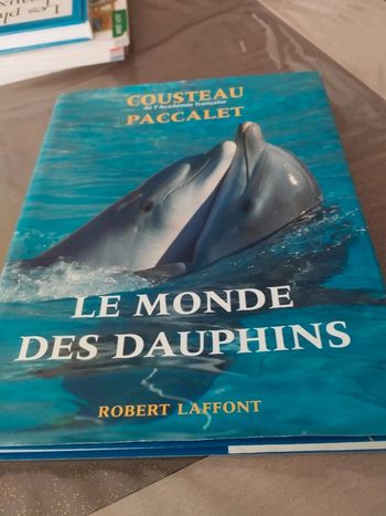 Le monde des dauphins Cousteau