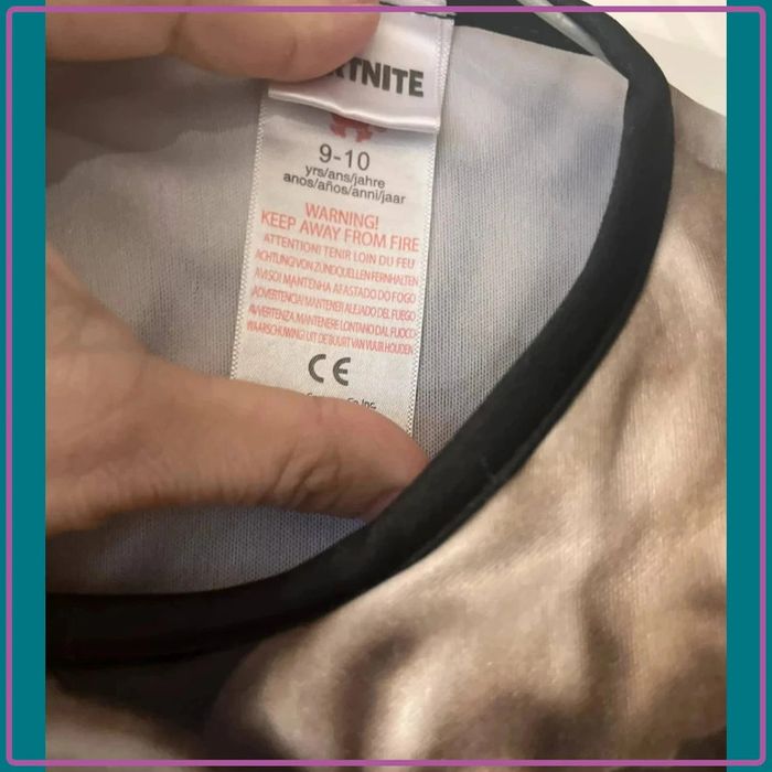 Costume fornite 09-10 ans - photo numéro 5