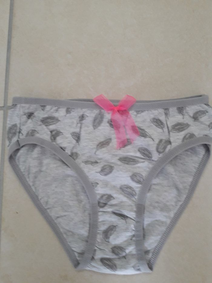 Lot 2 slips - 12 ans - photo numéro 2