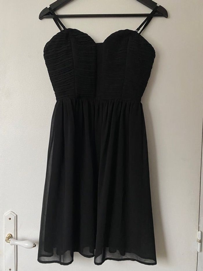 Robe bustier chic/soirée à bretelles effet plissé