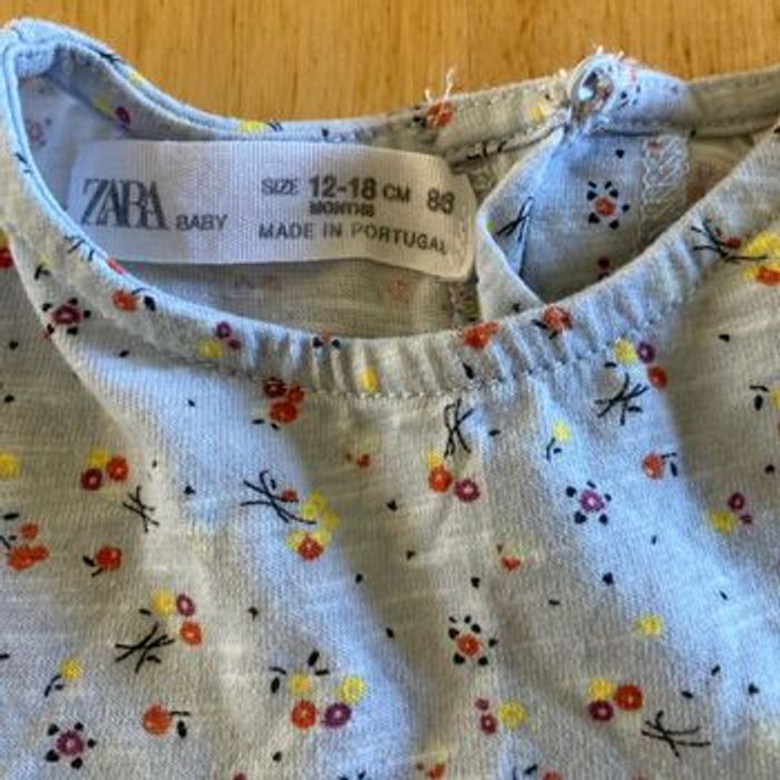 Blouse 12/18 mois - photo numéro 2