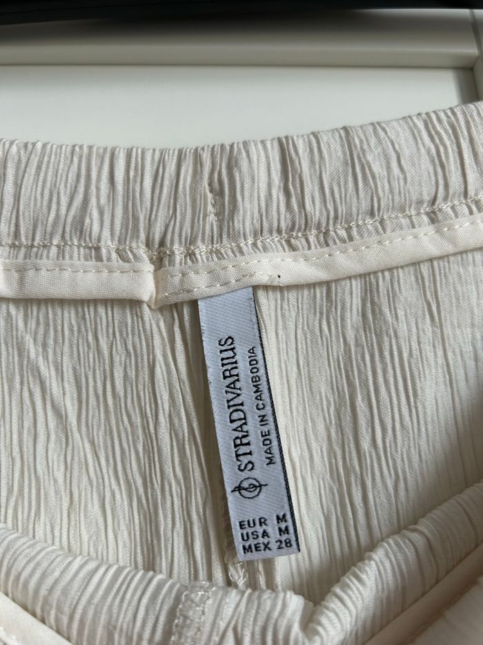 Pantalon large plissé beige uni Stradivarius Taille M - photo numéro 6