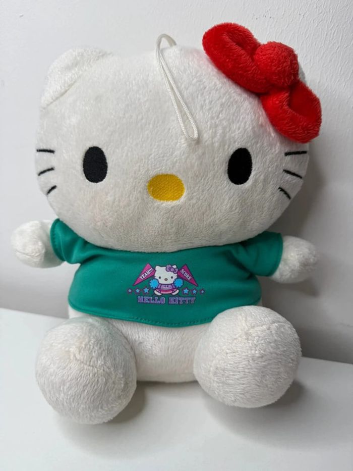 🌹 Peluche Hello Kitty 🌹 - photo numéro 2