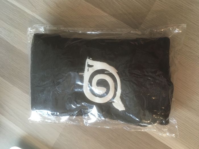 Paire de mitaines Naruto symbole de Konoha - photo numéro 4