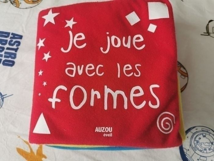 3 livres d'éveil en tissu + 1 livre pour le bain offert - photo numéro 4