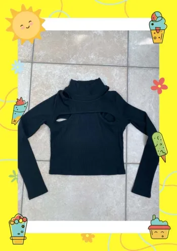 Top court S 36 noir col roulé