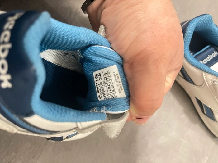 Basket garçon reebok taille 21 - photo numéro 3